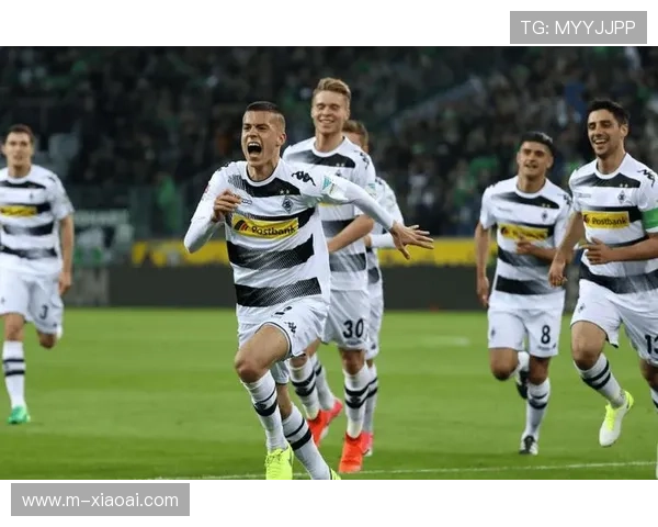 门兴格拉德巴赫定位球战术奏效，成客场取分关键